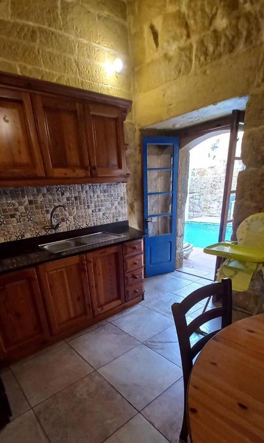 فيلا Santa Luċijaفي Ta Lucia Farmhouse With Private Pool And Bbq المظهر الخارجي الصورة